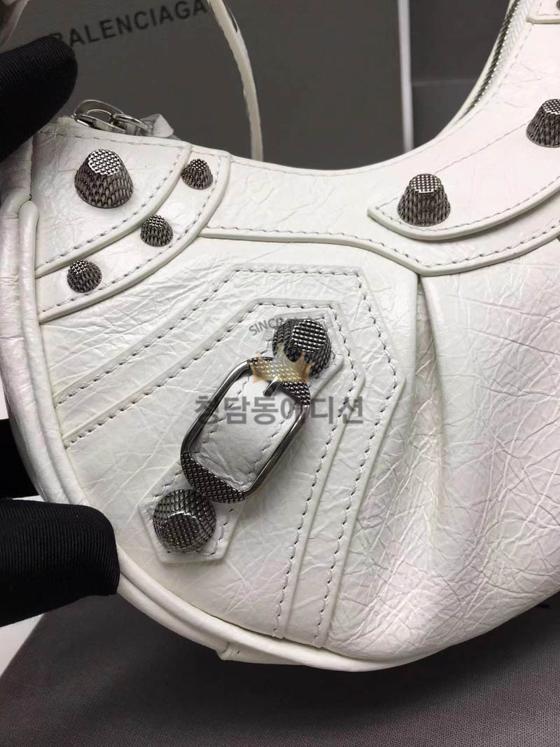 8d97e2b5f6ccf302f28ba07b86828c22_1769678146_2568.jpg 8d97e2b5f6ccf302f28ba07b86828c22_1769678146_2568.jpg