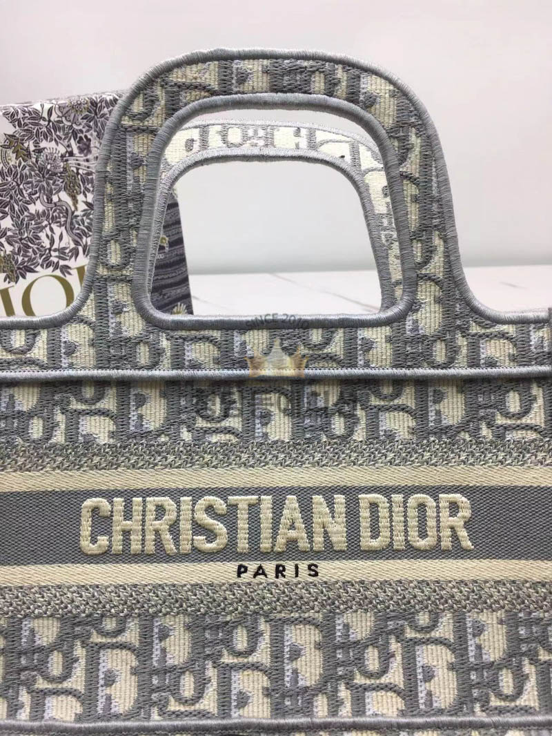 947b7535b8b137c7ce5d157d3e38634c_1767843326_2229.jpg 947b7535b8b137c7ce5d157d3e38634c_1767843326_2229.jpg