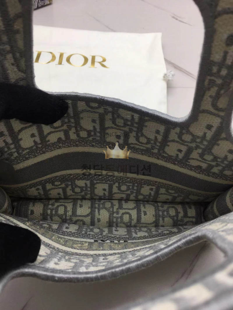 947b7535b8b137c7ce5d157d3e38634c_1767843326_6658.jpg 947b7535b8b137c7ce5d157d3e38634c_1767843326_6658.jpg