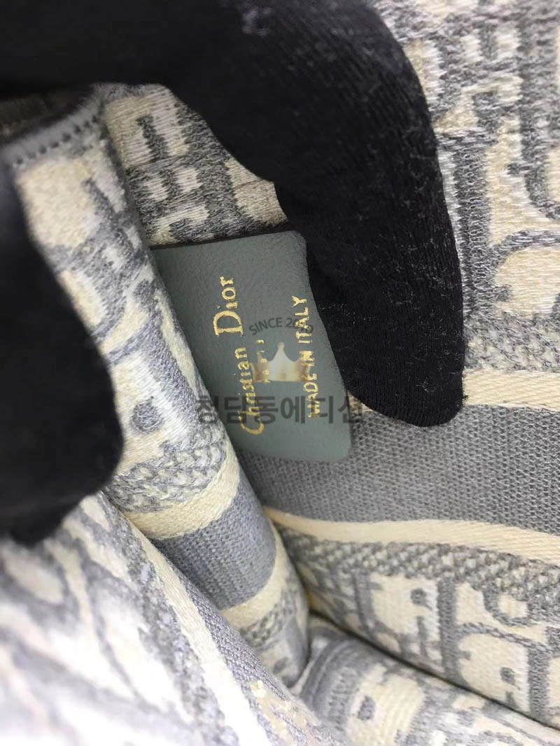 947b7535b8b137c7ce5d157d3e38634c_1767843326_8293.jpg 947b7535b8b137c7ce5d157d3e38634c_1767843326_8293.jpg