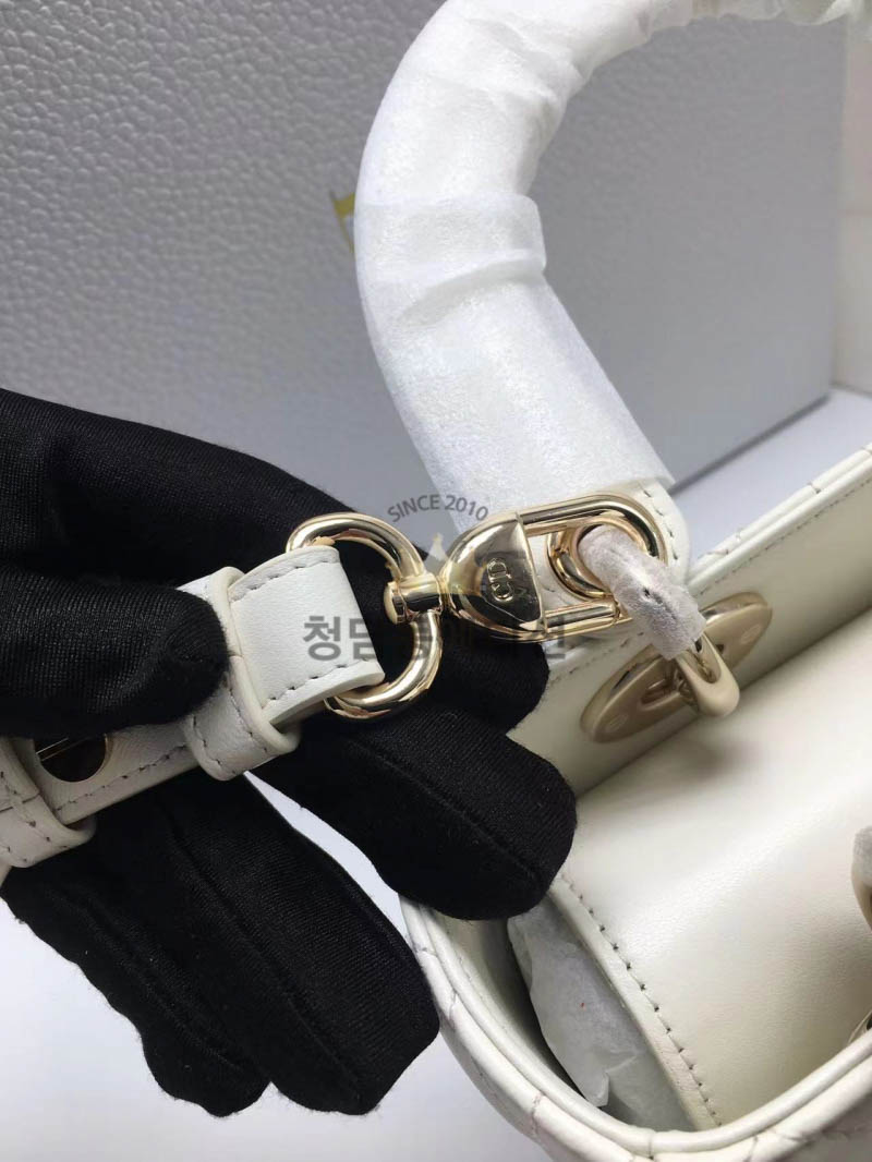 947b7535b8b137c7ce5d157d3e38634c_1767846006_8891.jpg 947b7535b8b137c7ce5d157d3e38634c_1767846006_8891.jpg