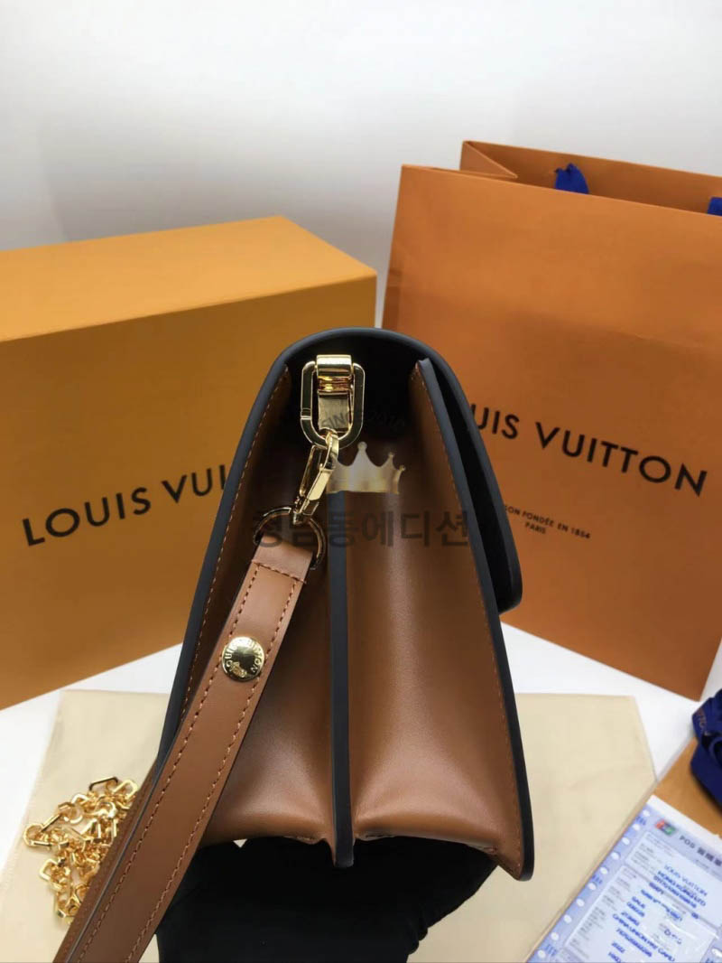 947b7535b8b137c7ce5d157d3e38634c_1767858389_6373.jpg 947b7535b8b137c7ce5d157d3e38634c_1767858389_6373.jpg