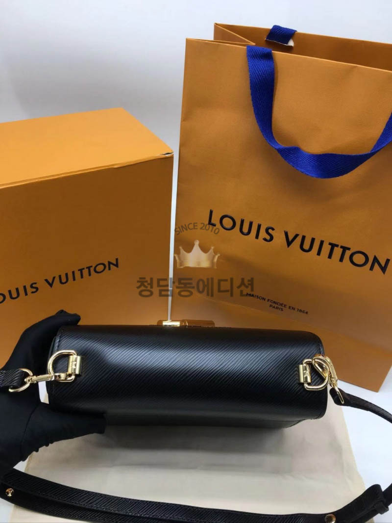 947b7535b8b137c7ce5d157d3e38634c_1767864399_1653.jpg 947b7535b8b137c7ce5d157d3e38634c_1767864399_1653.jpg