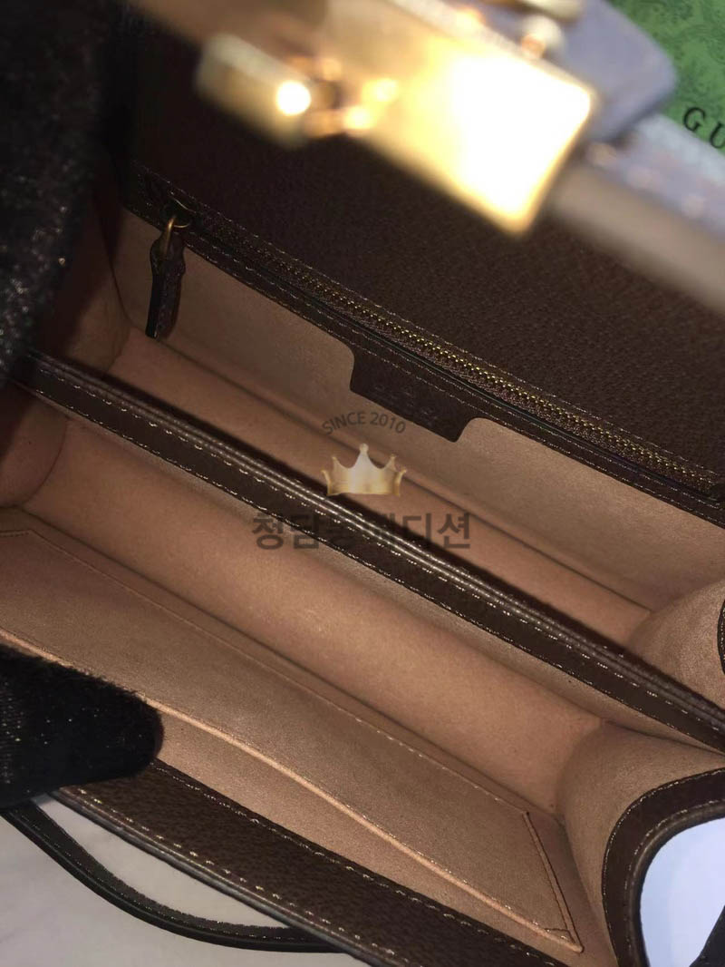 b5a2ae28dbbaa10056a88f7ae46d398b_1768363708_131.jpg b5a2ae28dbbaa10056a88f7ae46d398b_1768363708_131.jpg