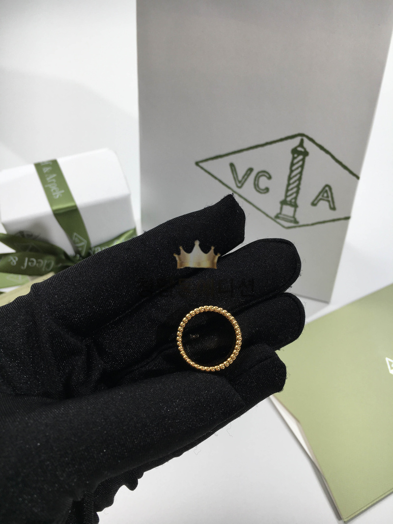 b5a2ae28dbbaa10056a88f7ae46d398b_1768384586_6209.jpg b5a2ae28dbbaa10056a88f7ae46d398b_1768384586_6209.jpg