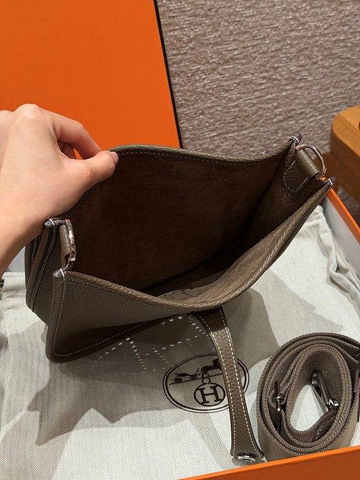 5aa1346190bd77e75b915d2c153e93fb_1772115508_9567.jpg 5aa1346190bd77e75b915d2c153e93fb_1772115508_9567.jpg