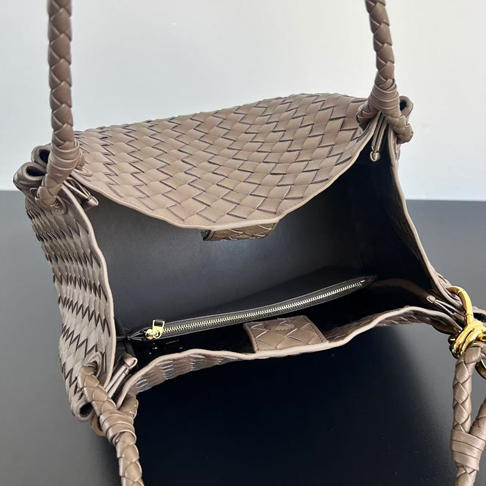 e07de67afc344fbd660aa7393c970876_1772091705_2637.jpg e07de67afc344fbd660aa7393c970876_1772091705_2637.jpg