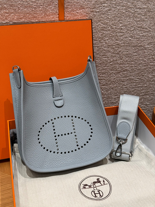 1c50852fc7ba0702ba6df4c8304192c5_1785294069_9577.jpg