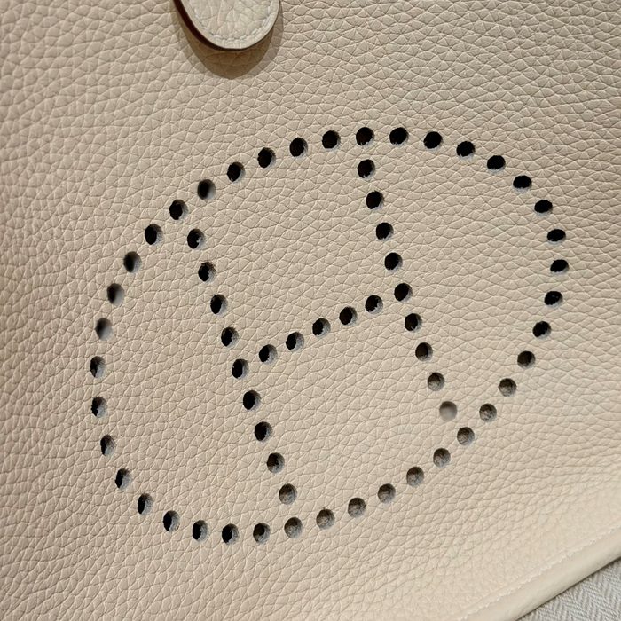 1c50852fc7ba0702ba6df4c8304192c5_1785294194_3029.jpg