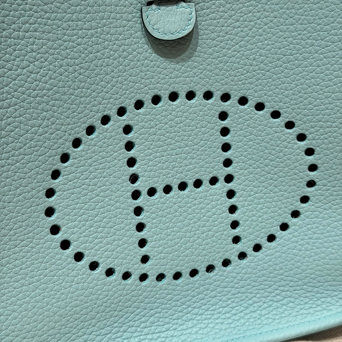 1c50852fc7ba0702ba6df4c8304192c5_1785294389_9915.jpg