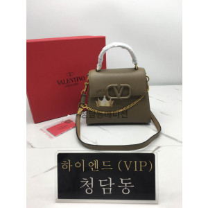 발렌티노 가라바니 브이슬링 숄더백 (하이엔드급)