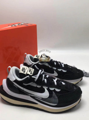 [TOP공장] 나이키 사카이 베이퍼와플 (남녀공용)