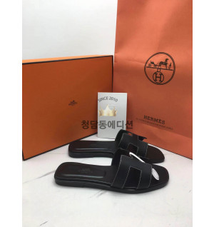 에르메스 오란 슬리퍼