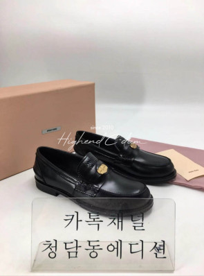 미우미우 로퍼