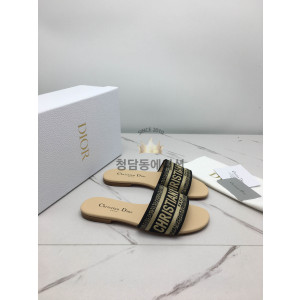 디올 디웨이 슬리퍼 최고퀄 (0.5CM)