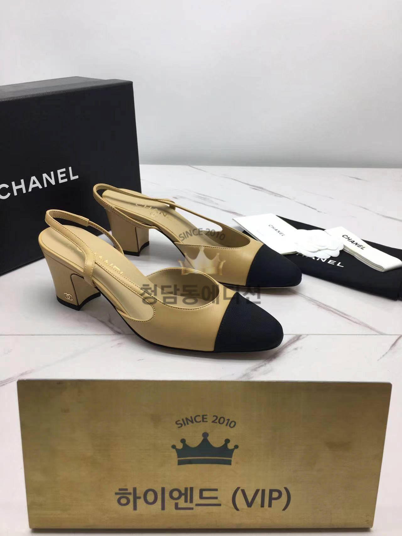 샤넬 투톤 슬링백 미들 하이엔드급