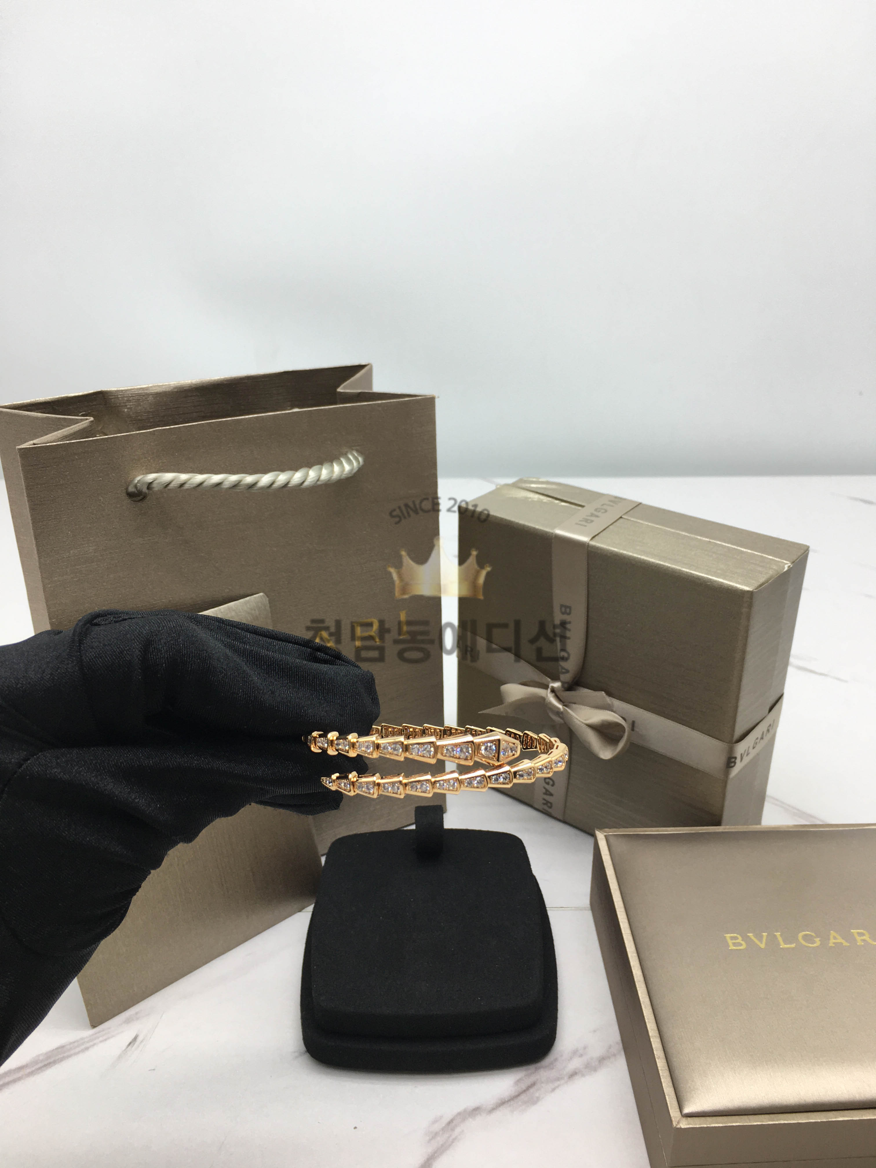 불가리 세르펜티 팔찌 17CM (컬러 로즈골드, 화이트골드)