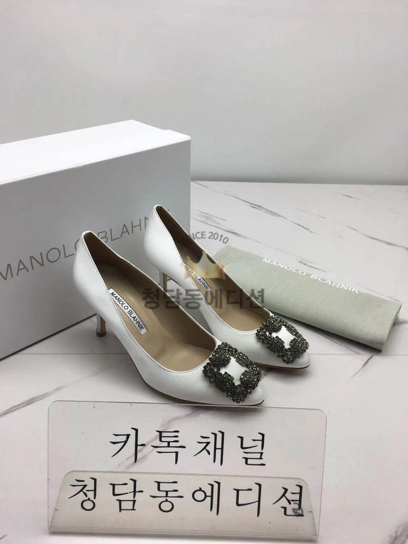 마놀로 블라닉 펌프스 (굽 플랫, 5cm, 10cm)