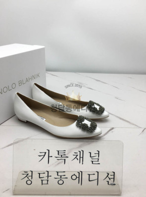 마놀로 블라닉 펌프스 (굽 플랫, 5cm, 10cm)