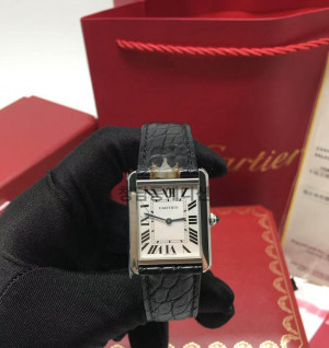 ✔까르띠에 탱크솔로 다이아 k11