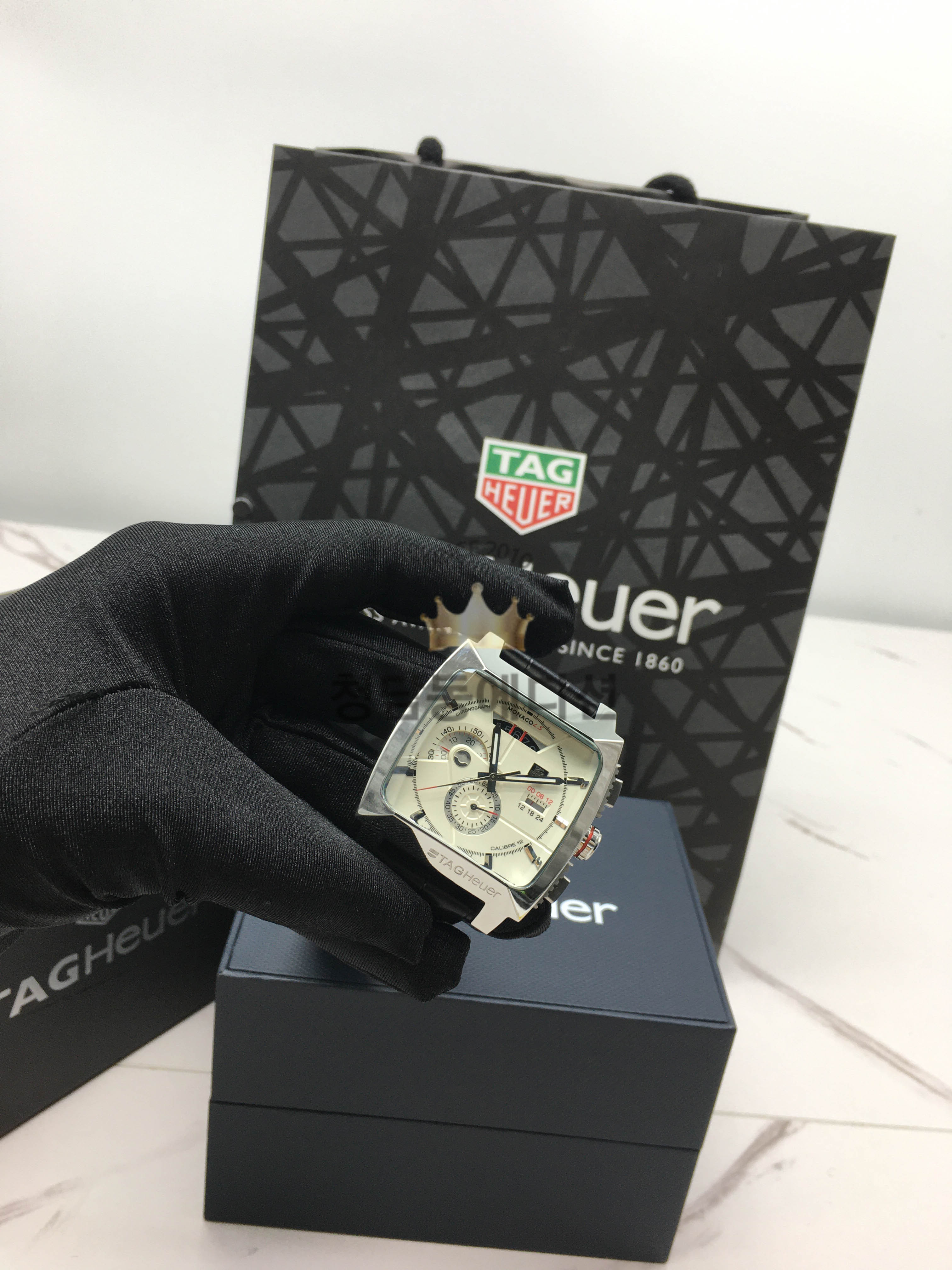 태그호이어 모나코 LS