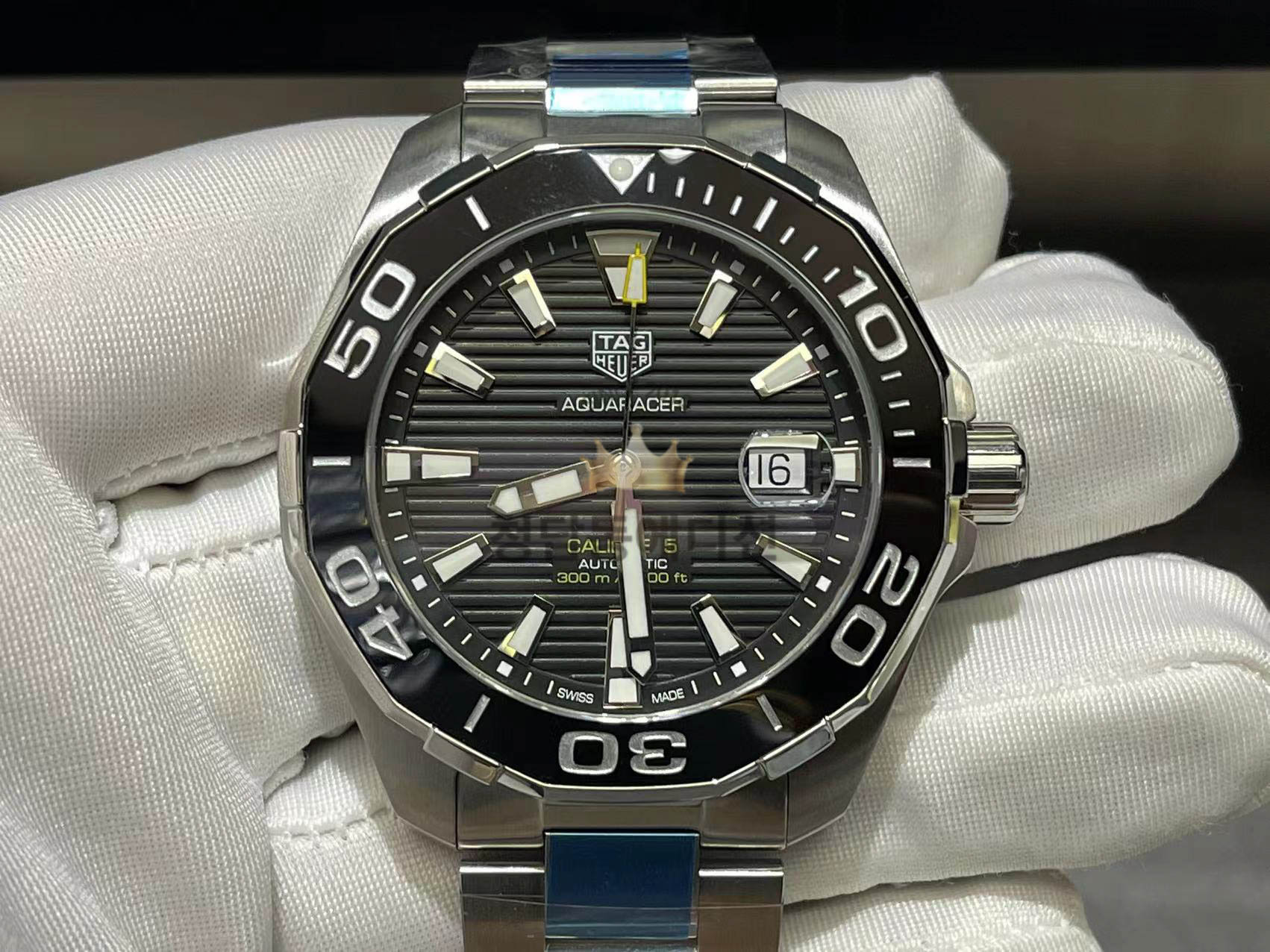 태그호이어 아쿠아레이서 300