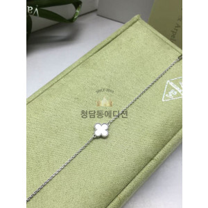 반클리프 앤 아펠 팔찌 (3COLOR) (V-gold소재)