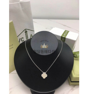 반클리프 앤 아펠 알함브라 목걸이 (V-gold소재) (upgrade ver.)