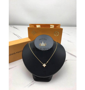 루이비통 네잎 클로버 목걸이 (4COLOR)