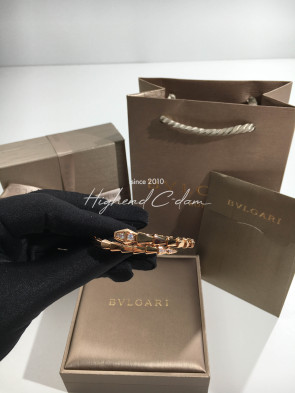불가리 세르펜티 팔찌 17CM (컬러 화이트골드, 로즈골드)