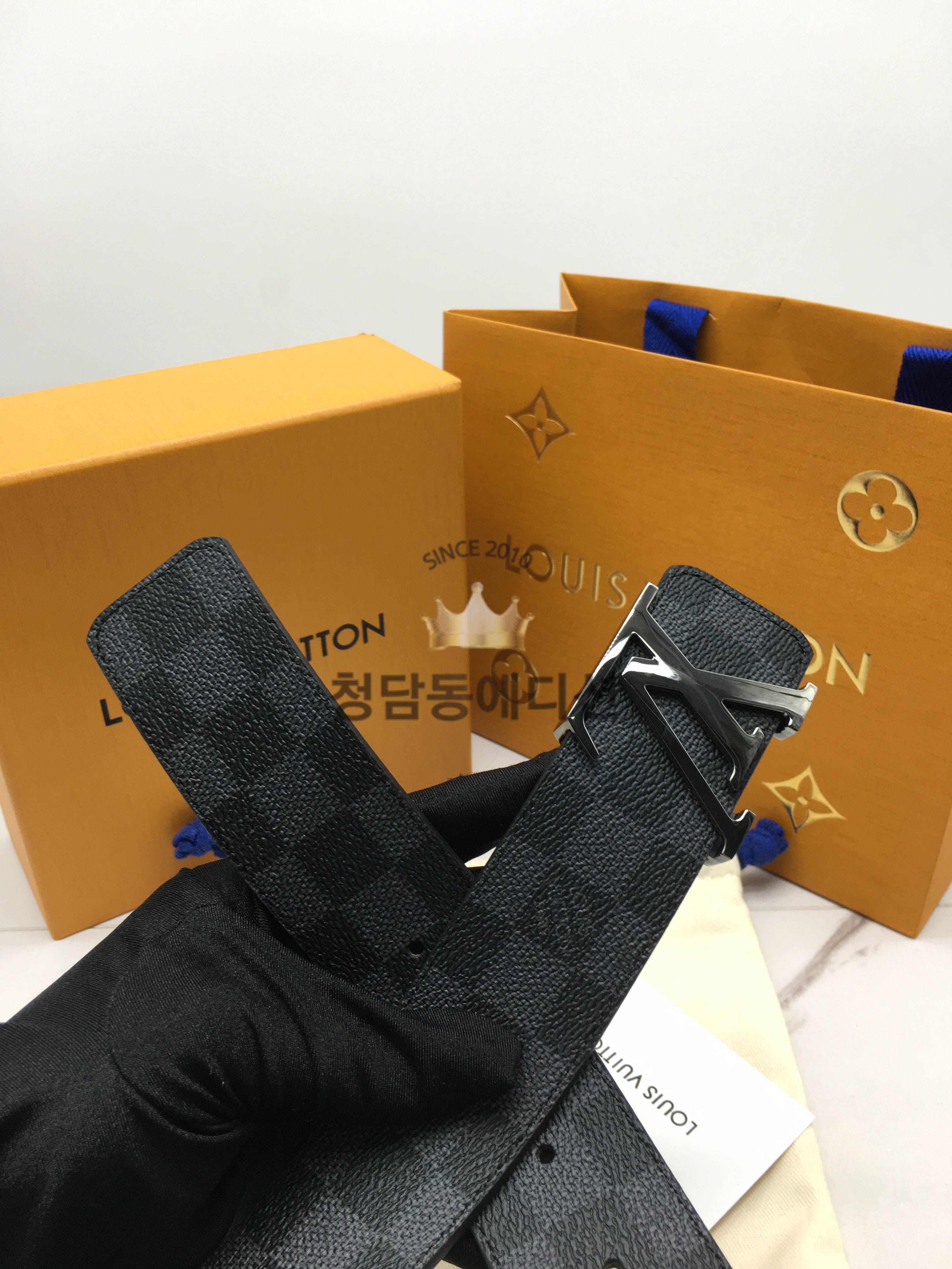 루이비통 벨트 (버클 4.0CM) (버클 유광)