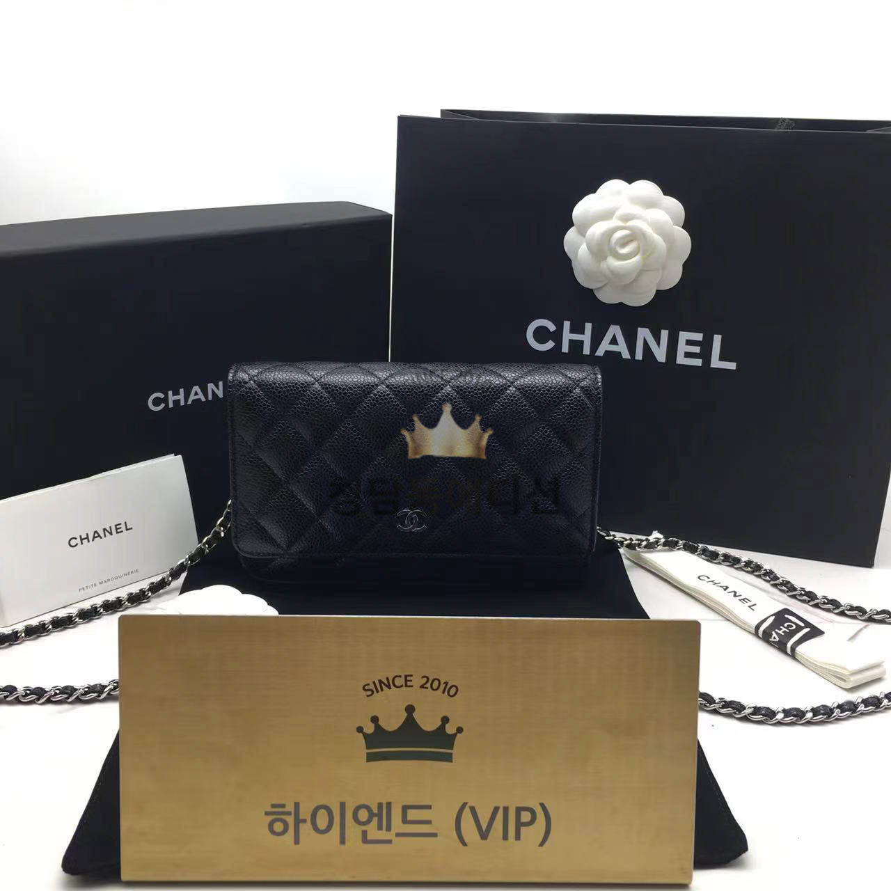 샤넬 클래식 플랩 woc 체인 윌릿 은장 (마그네틱 버클) (하이엔드급)