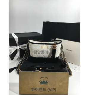 샤넬 가브리엘 호보백 스몰 (하이엔드급)