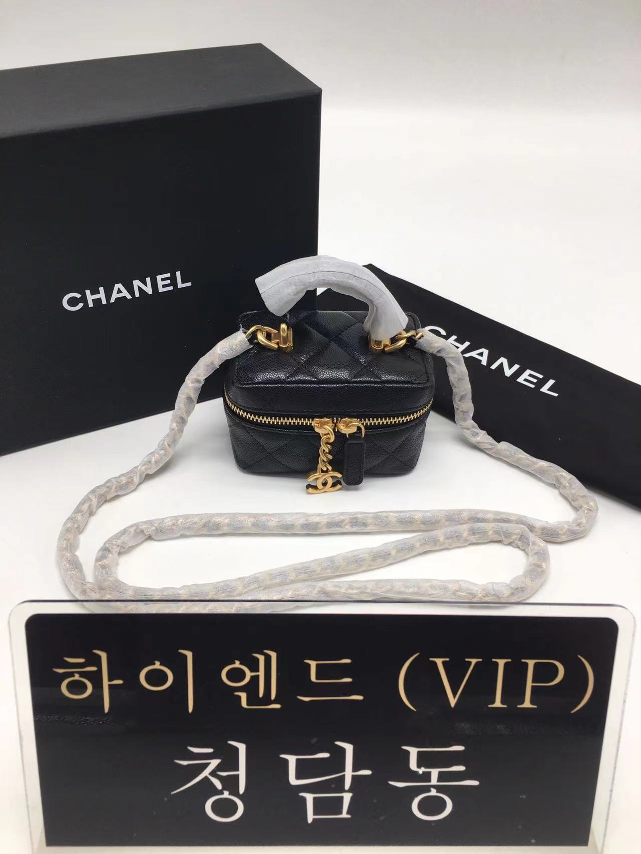 샤넬 스몰 베니티 체인백 블랙 (하이엔드급)