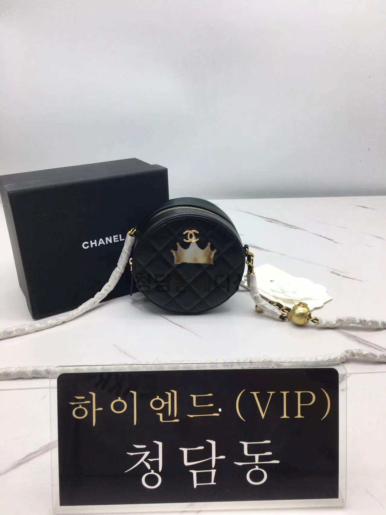 샤넬 클래식 골드볼 동그리백 체인조절 WOC 크로스백 내장칩 AP1449 (하이엔드급)