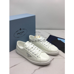 프라다 스니커즈 최고퀄 (남녀공용)