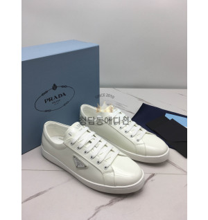 프라다 스니커즈 최고퀄 (남녀공용)