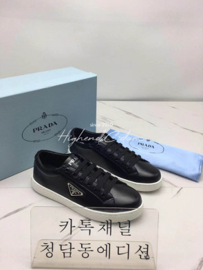 프라다 스니커즈 (남녀공용)