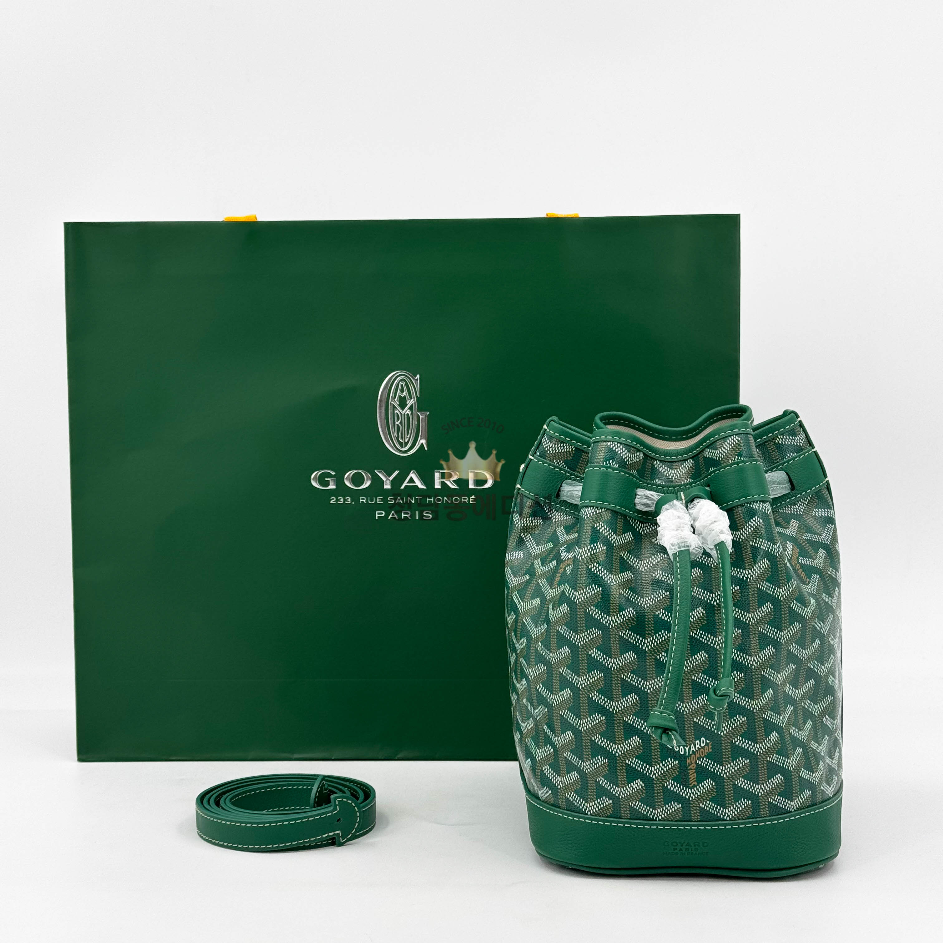 고야드 쁘띠플로 버킷백