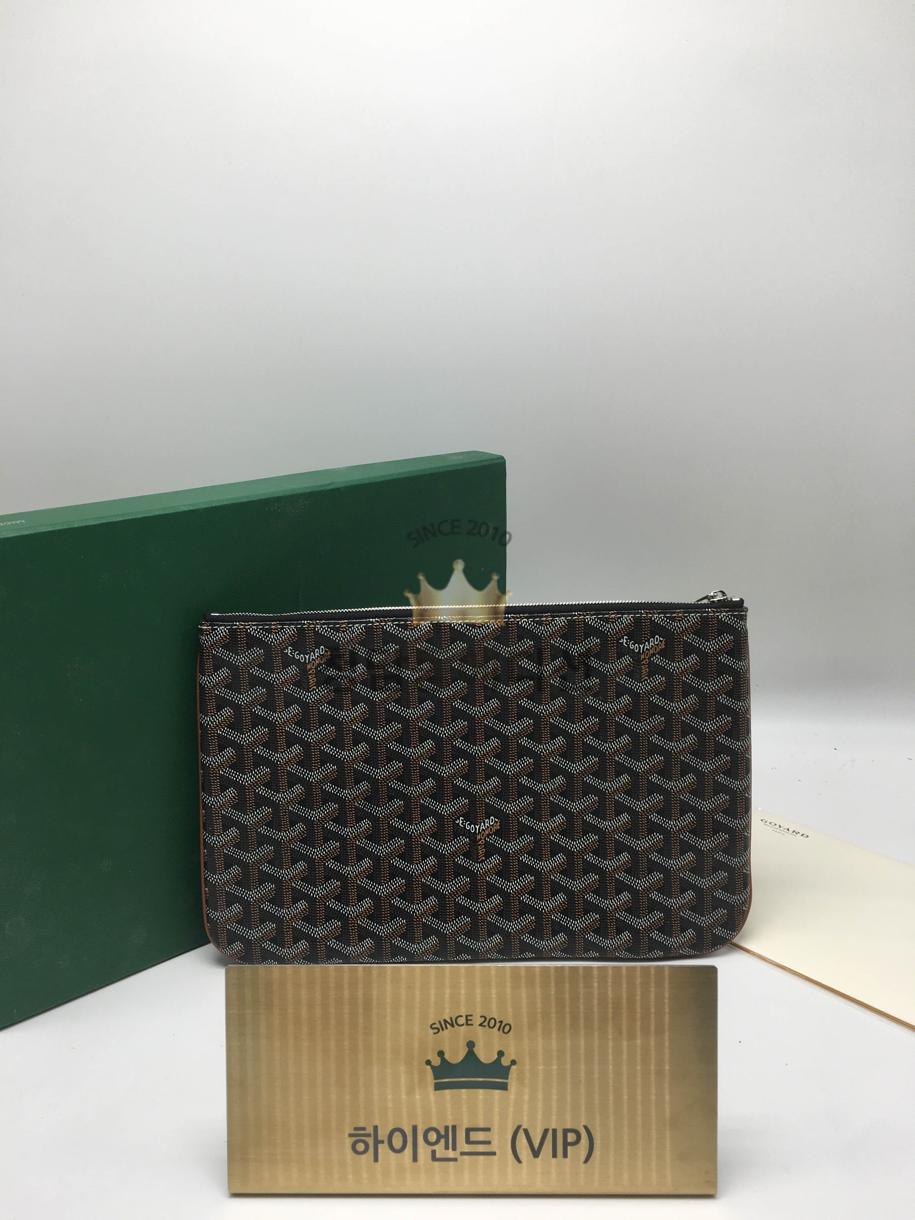 고야드 세나 클러치 MM /GM (컬러 블랙)