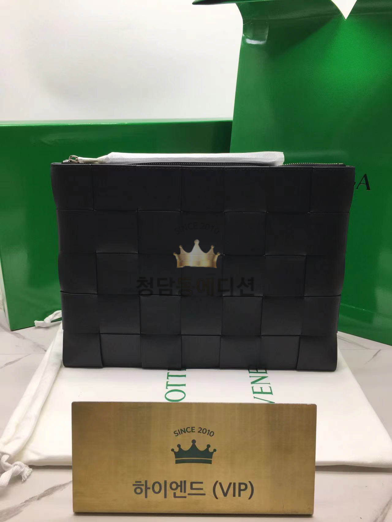 보테가베네타 인트레치아토 클러치백 품번649616 (하이엔드급)