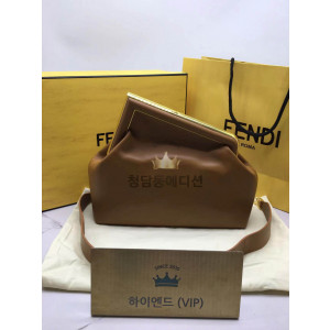 펜디 퍼스트백 미디움