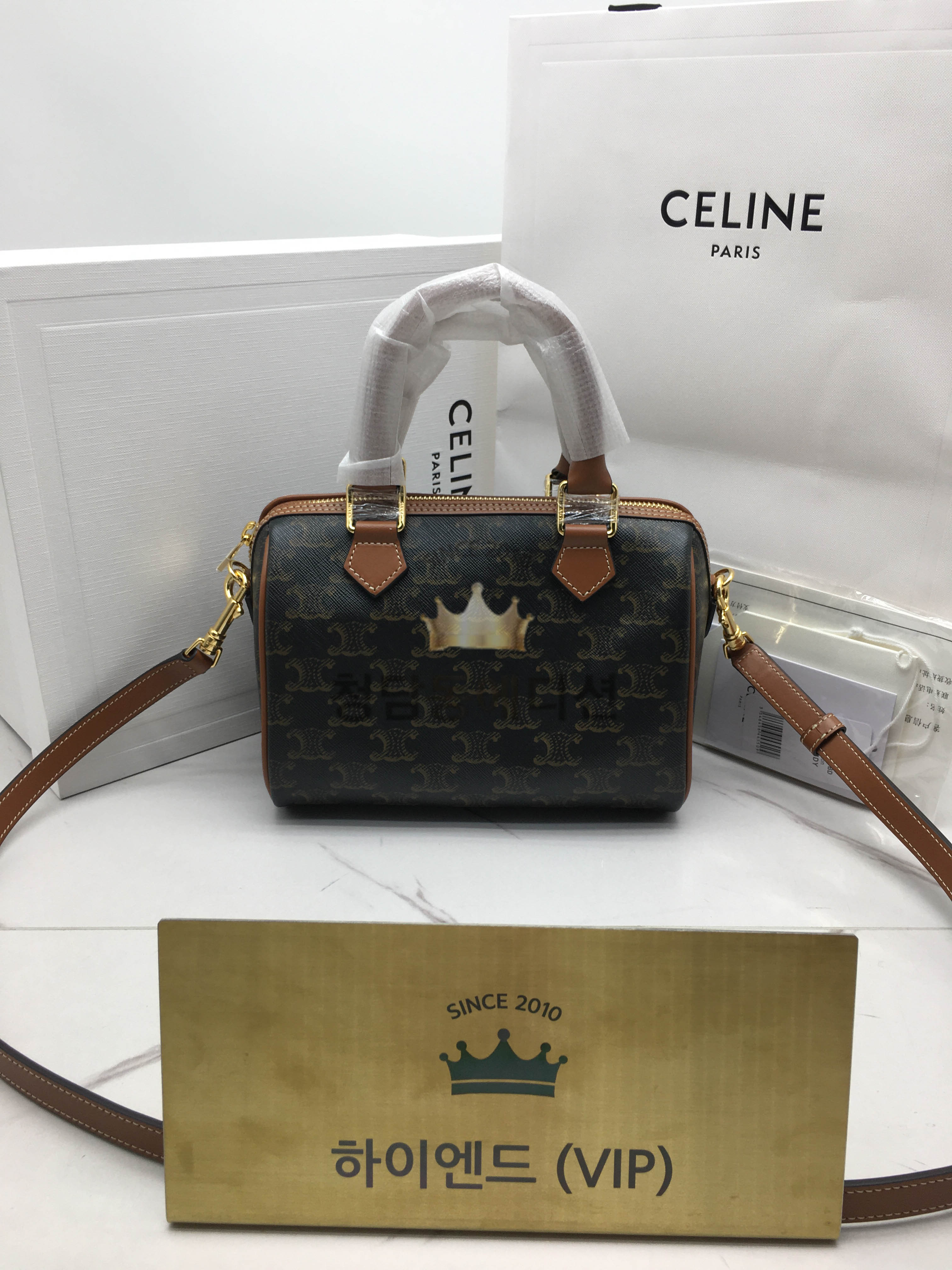 셀린느 트리오페 보스턴백 스몰 (하이엔드급)