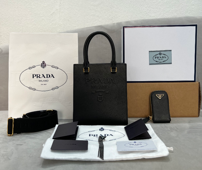 프라다 소형 사피아노 핸드백 1BA333 (하이엔드급)