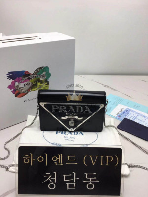프라다 체인 크로스 미니백 (하이엔드급)