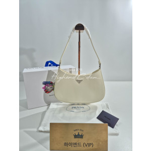 프라다 클레오백 27cm (하이엔드급)