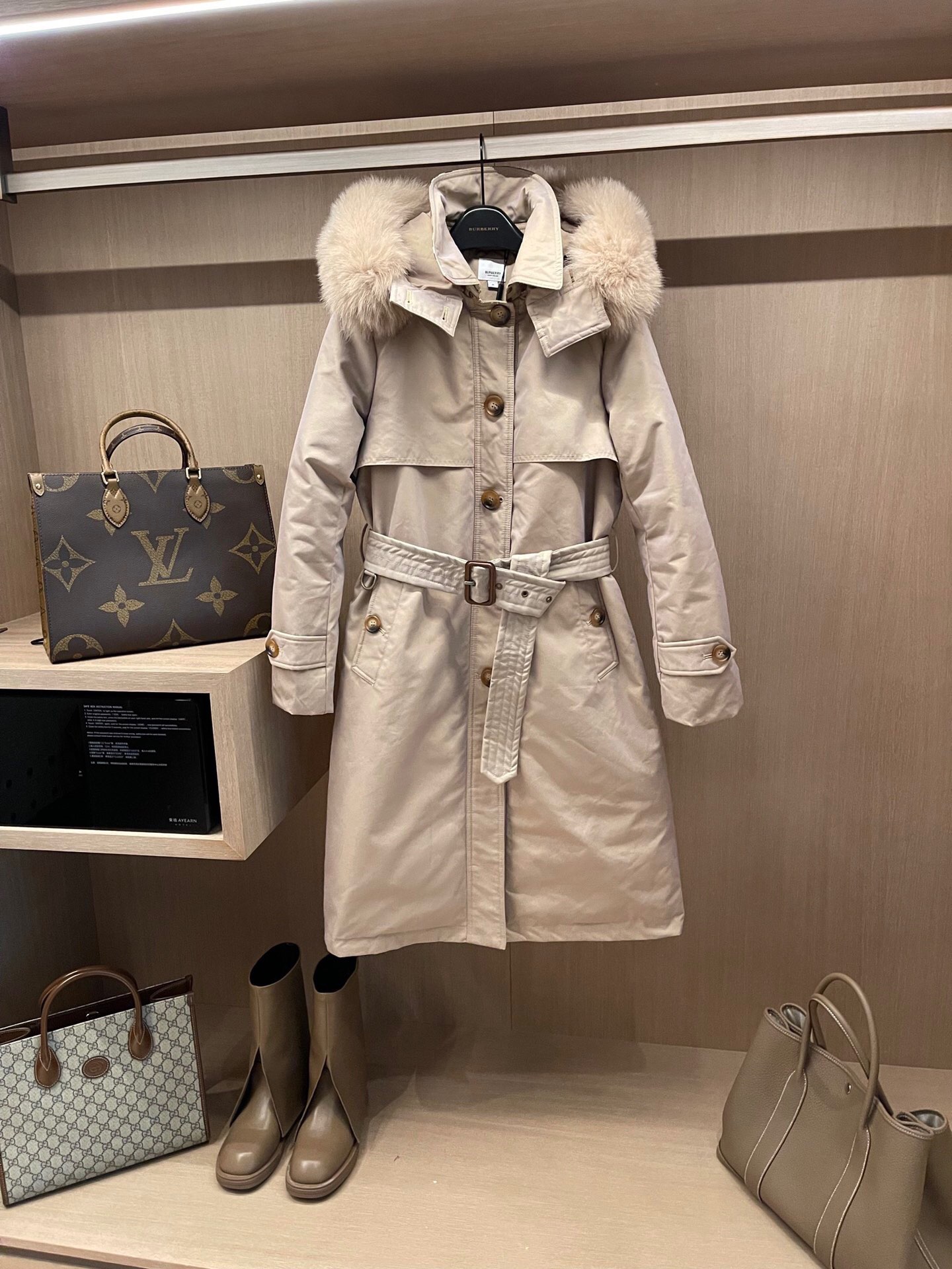 버버리 롱 패딩