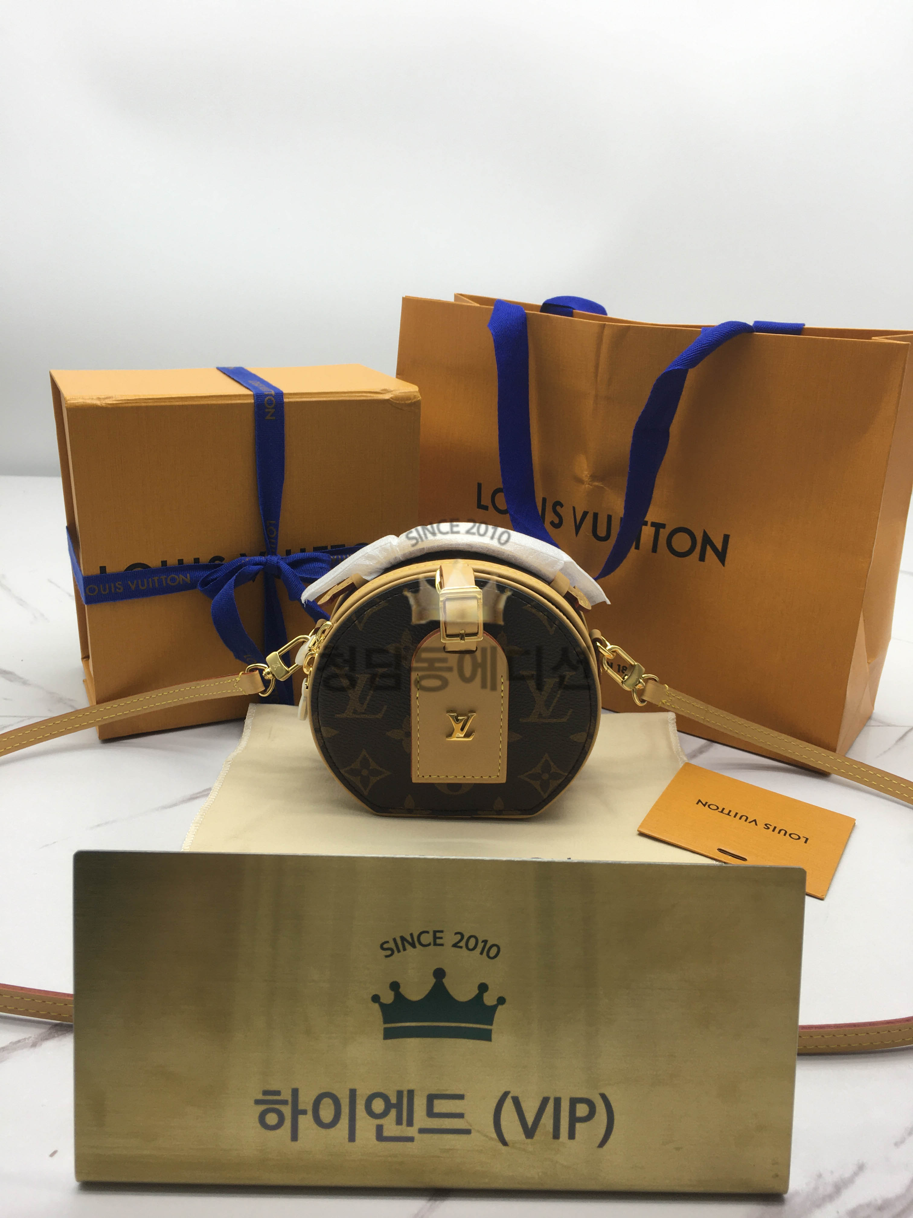 루이비통 모노그램 미니 부아뜨 샤포 M44699