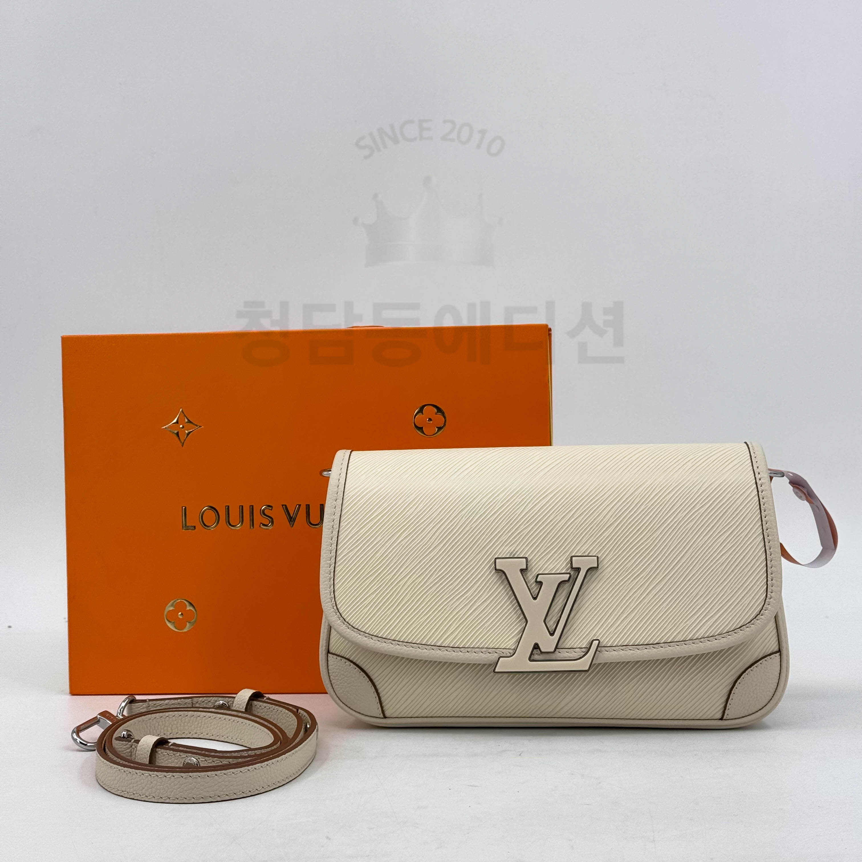 루이비통 에피 부시백 M59460 / M59457 / M59459 / M59386