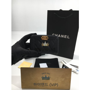 샤넬 보이 작은캐비어스킨 지퍼 카드지갑